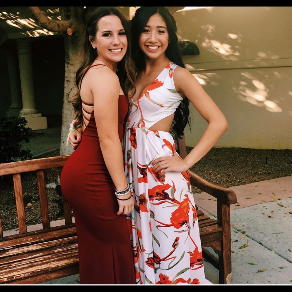 Windsor maroon prom dress